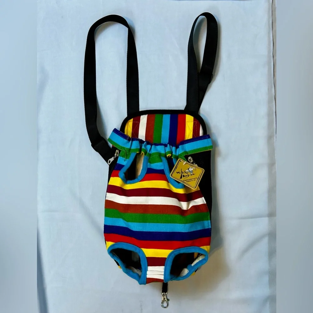 NWT Multicolor Pet Carrier Backpack for Small Cats and dogs / Size medium